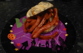 Slimy worms in a bun