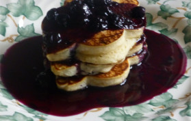 american style blueberry pancakes